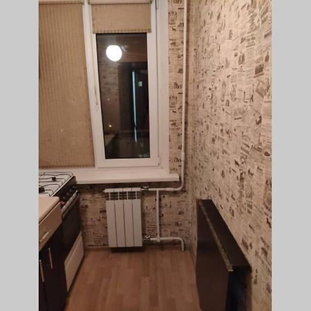 Small Apartment For 2 Kyiv Exterior foto
